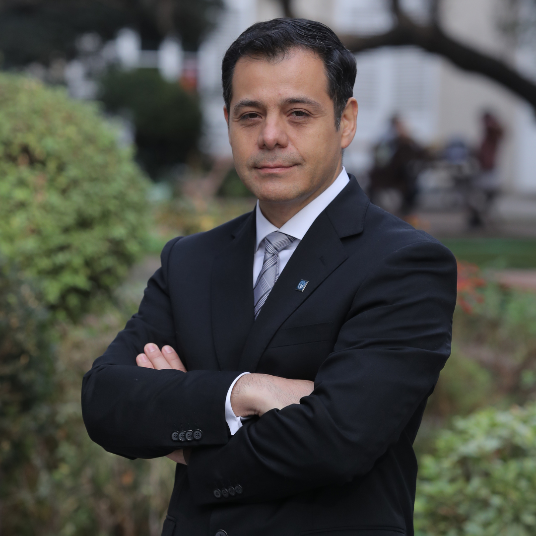 Dr. Francisco Alarcón, Decano Facultad de Odontología U. Finis Terrae