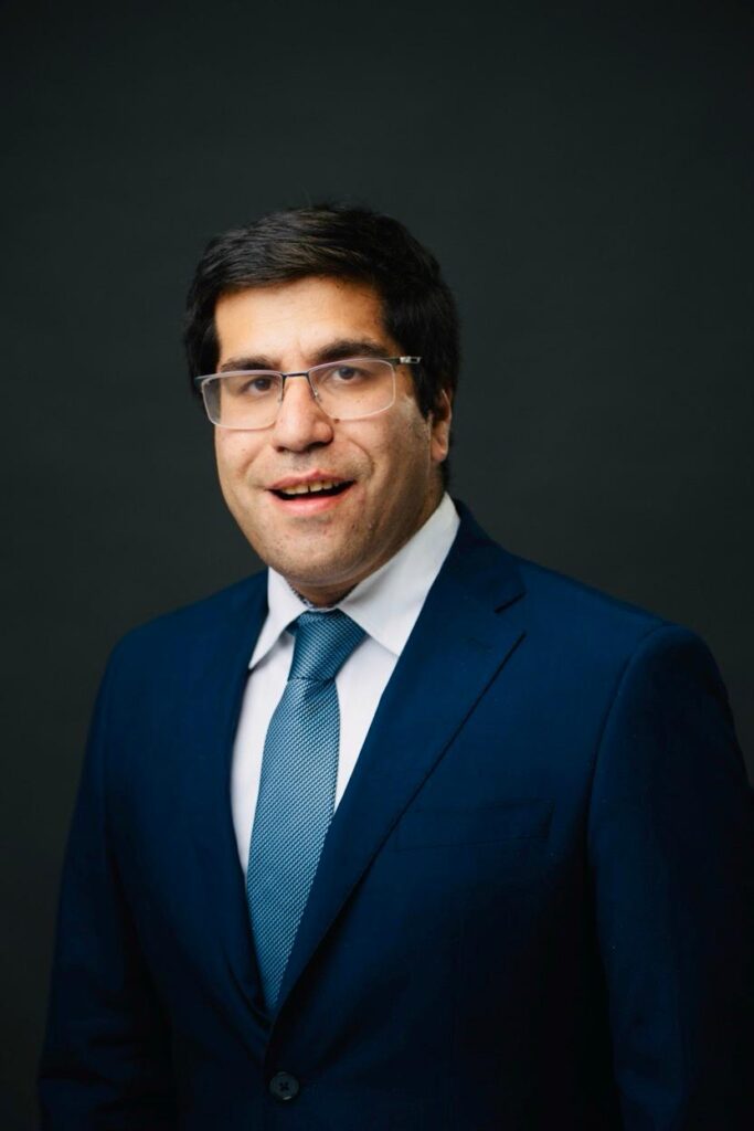 Dr. Suraj Samtani