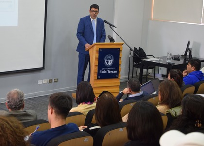 Ministro Titular Abogado del Segundo Tribunal Ambiental, Cristián Delpiano, inauguró la sexta versión del Magíster en Derecho de los Recursos Naturales y Medio Ambiente de la Facultad de Derecho de la U. Finis Terrae.