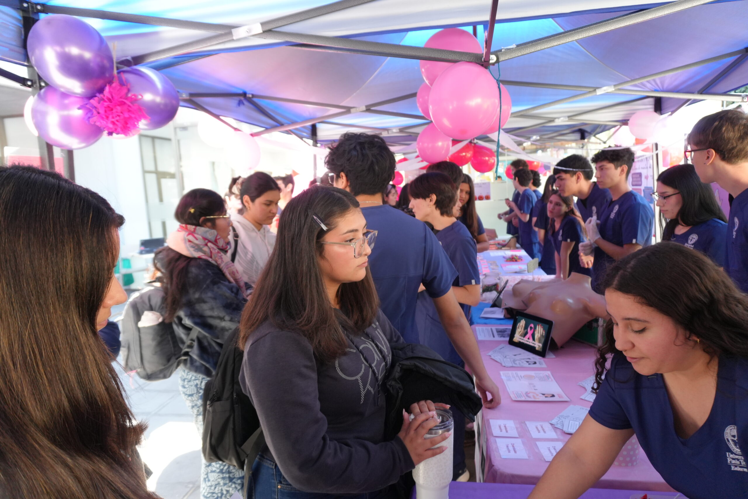 Stands educativos Escuela de Enfermería