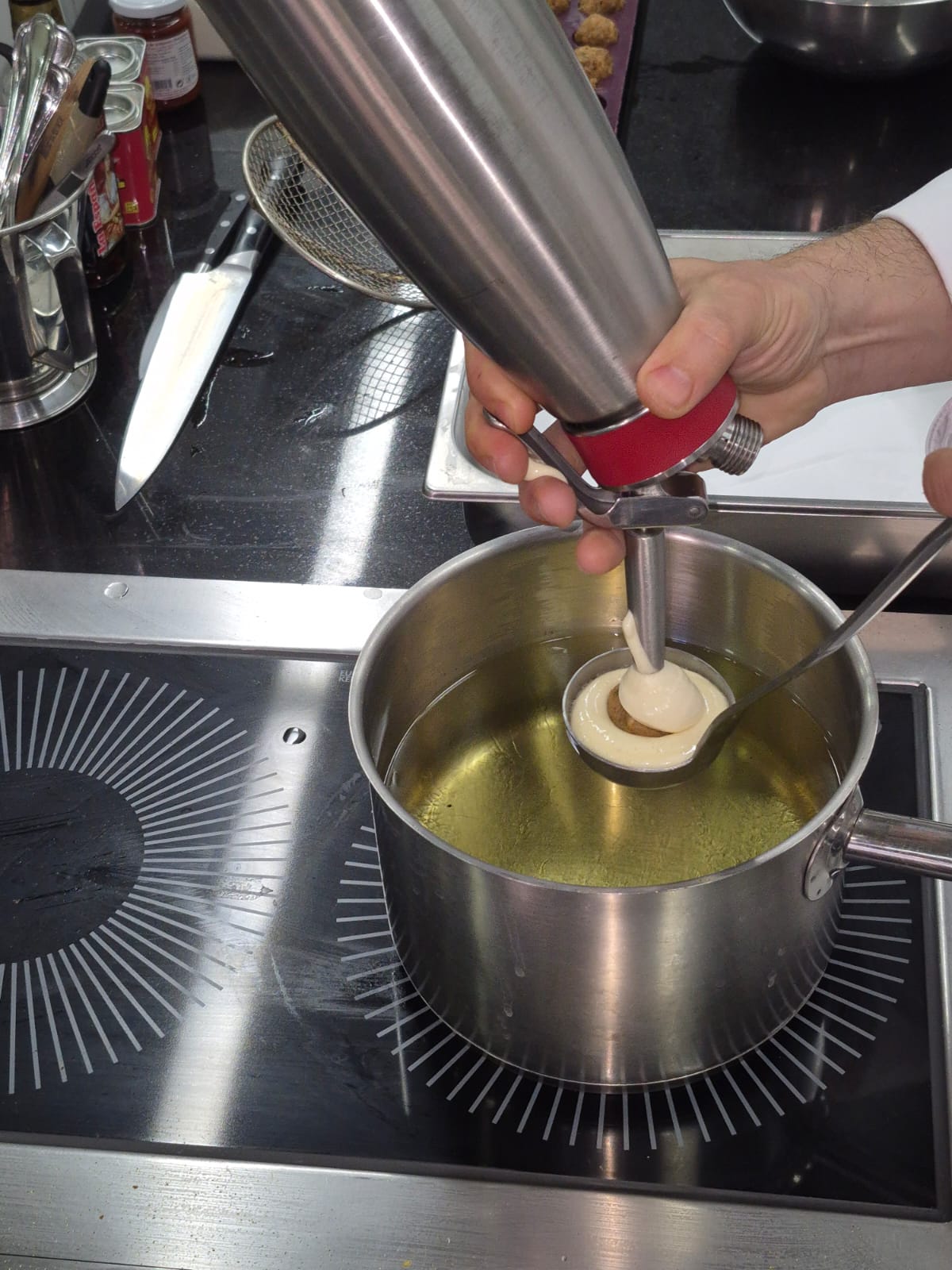 Chef Diego Muñoz 13