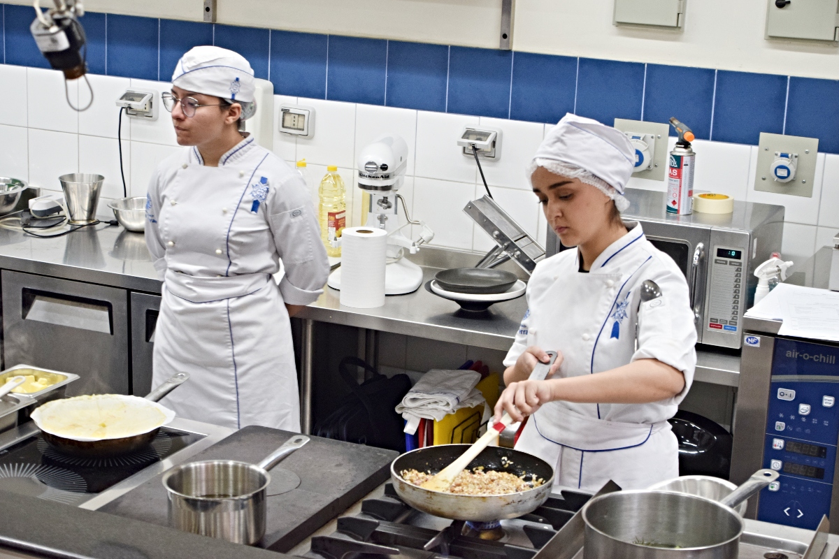 Chef Diego Muñoz 4
