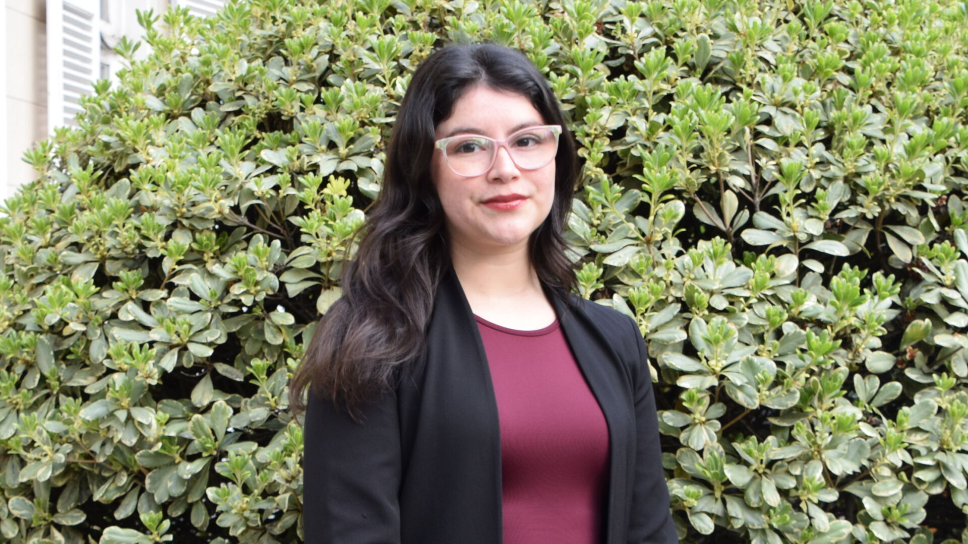 Alumna Valentina Améstica potenció su formación en Derecho Ambiental con pasantía en el Primer Tribunal Ambiental de Antofagasta